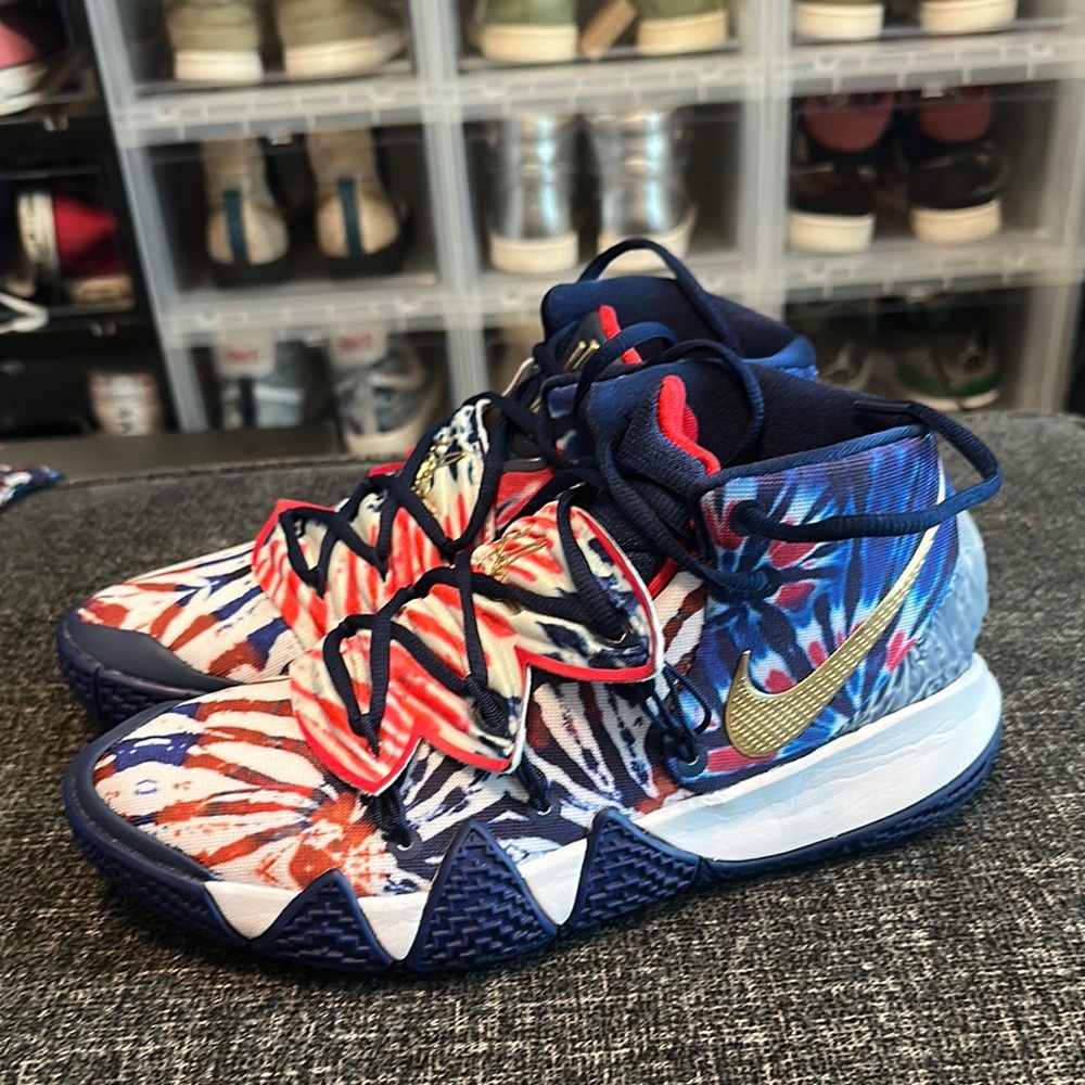 Nike Kyrie -Kybird S2- Multicolor Athletic Shoes